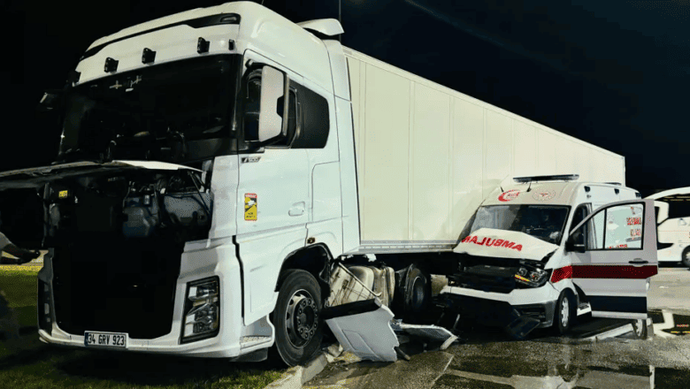 ambulans tır kazası