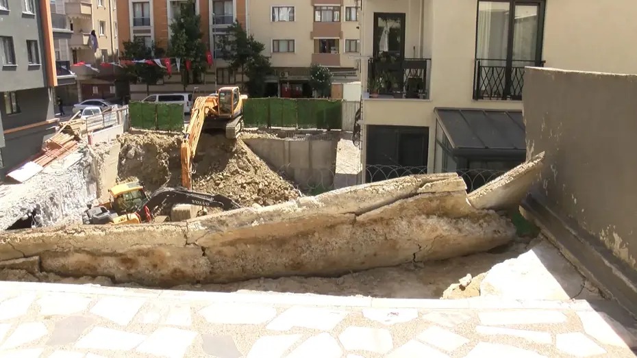 Kağıthane balkon çökmesi
