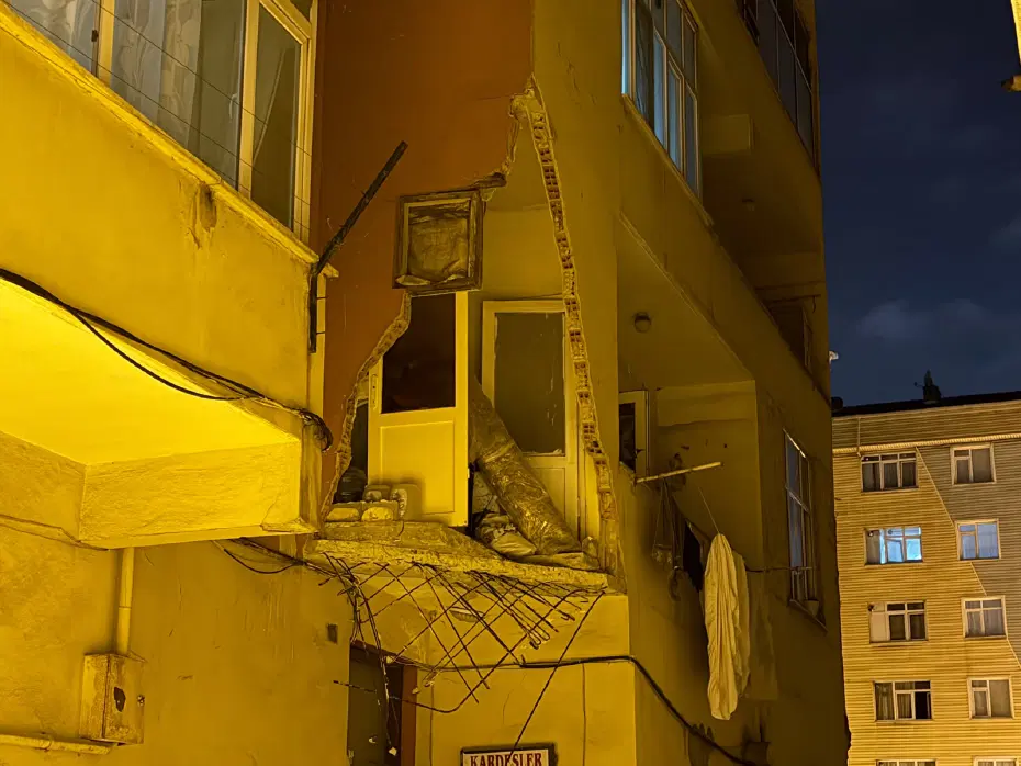 balkon çökmesi