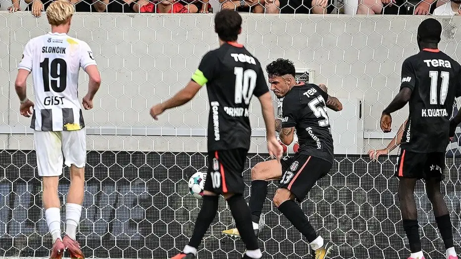 Beşiktaş Hradec Kralove