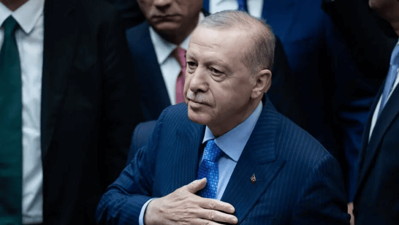 AK Parti 25
