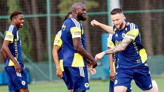 Fenerbahçe kaleci