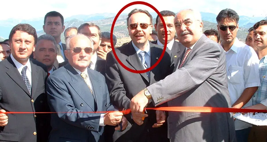 Mezarı Açılacak