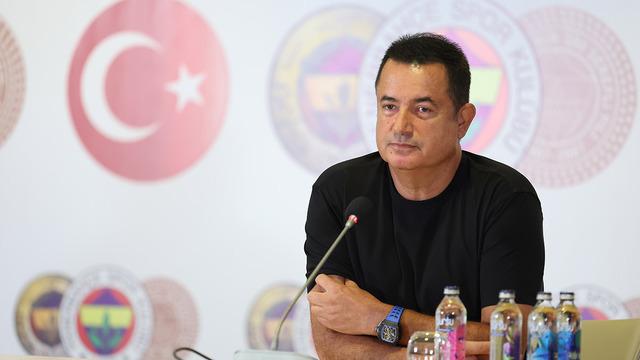 Acun Ilıcalı Loca